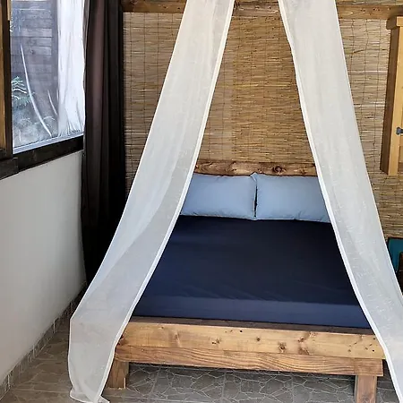 Apartament Comandante Cu Terasa Privata - Mamaia Nord *